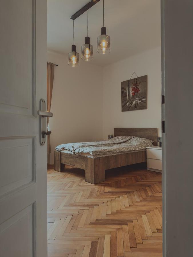Pirc Apartment On Dunajska Street Ljubljana Dış mekan fotoğraf